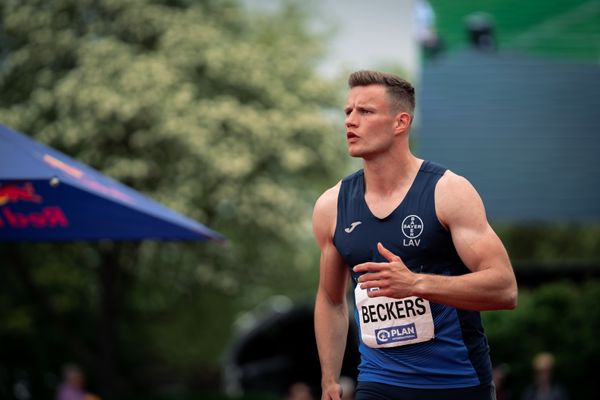 Nico Beckers (LAV Bayer Uerdingen/Dormagen) beim Hochsprung am 07.05.2022 beim Stadtwerke Ratingen Mehrkampf-Meeting 2022 in Ratingen